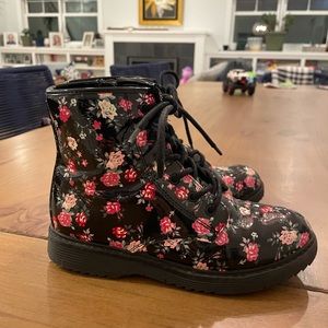 Girls size 2 floral boots